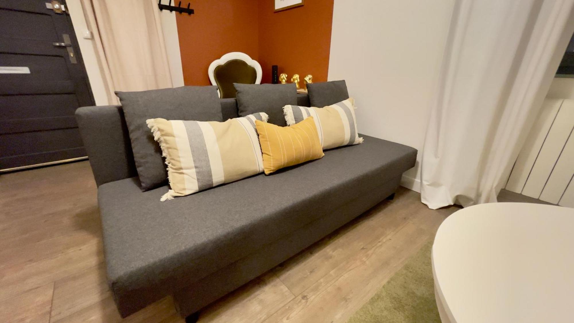 Les Vignes - T2 Cosy, Calme, Excentre Apartment Dijon Bagian luar foto